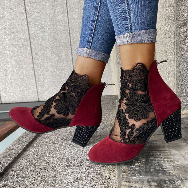 Evelinne | Elegant Lace High Heels