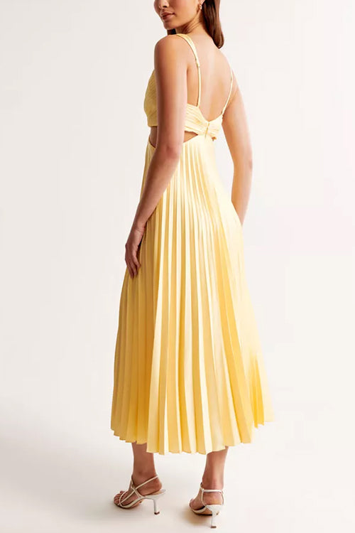 Serelina | pleated maxi dress