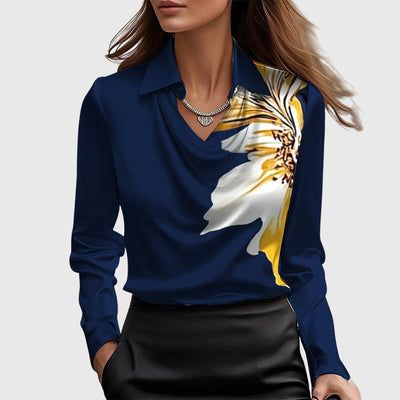 Merelith | pleated shine blouse