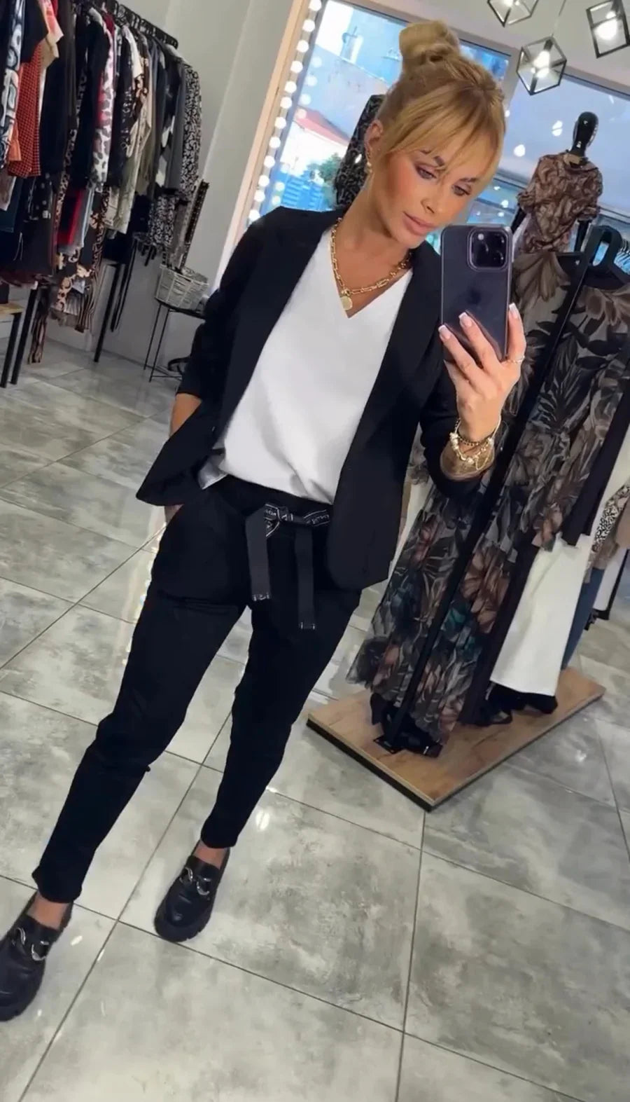 Serelinae | Elegant Blazer & Trouser Set
