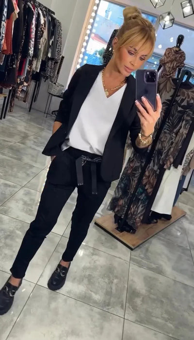 Serelinae | Elegant Blazer & Trouser Set