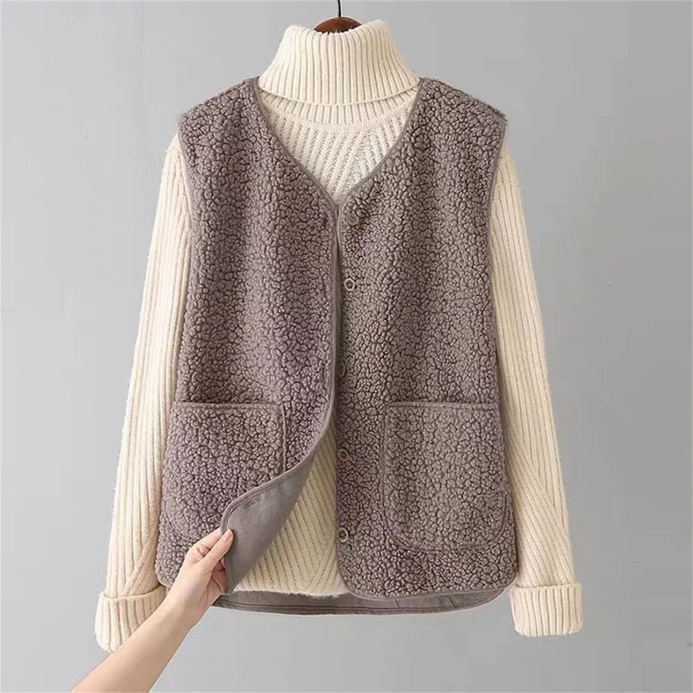 Velisara | Classic Elegant Cardigan
