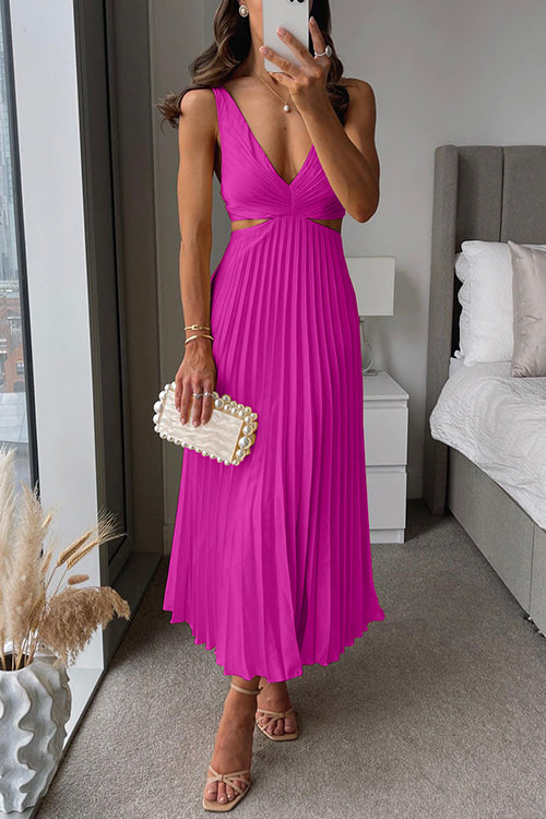 Serelina | pleated maxi dress