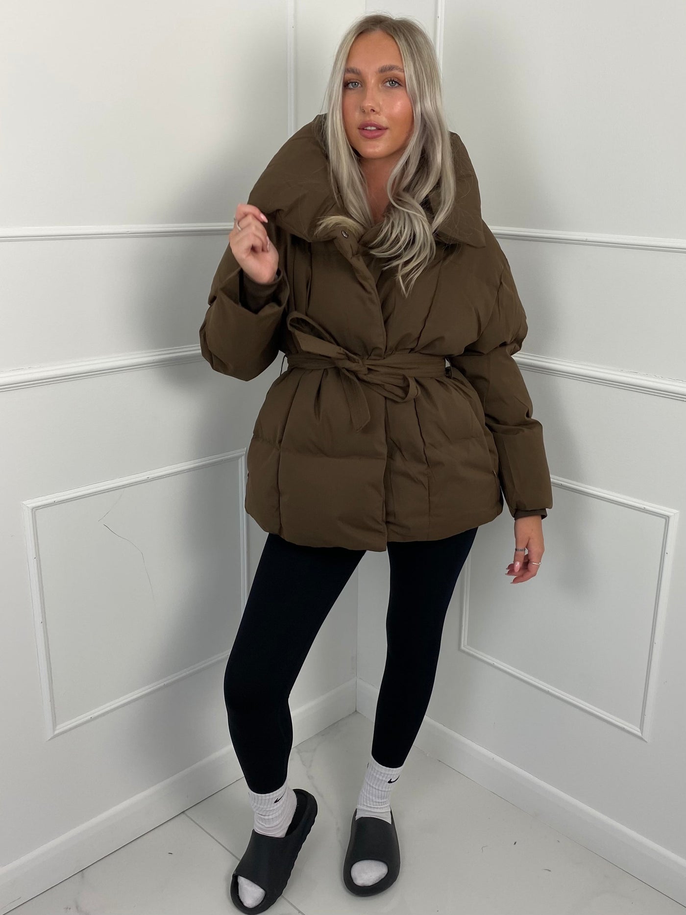 Selvianneé | Short Belted Puffer Jacket