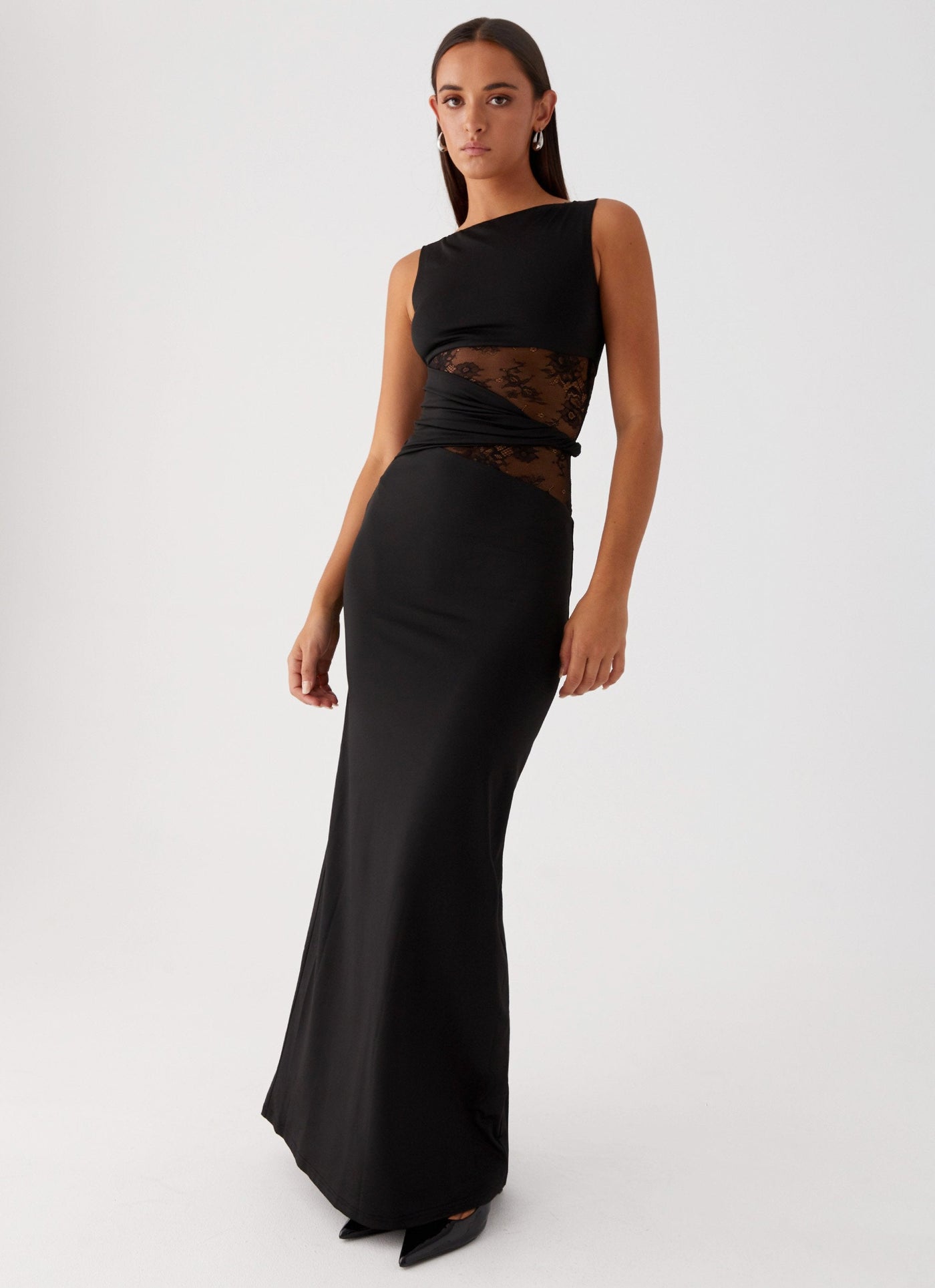 Averielle | Figure-Flattering Maxi Dress