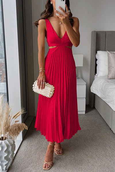 Serelina | pleated maxi dress