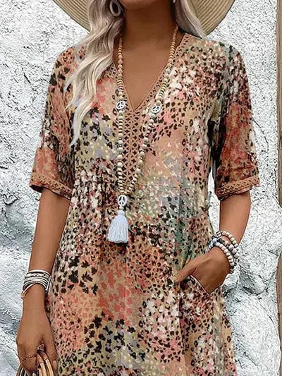 Averline | Vibrant Mid-length Dress